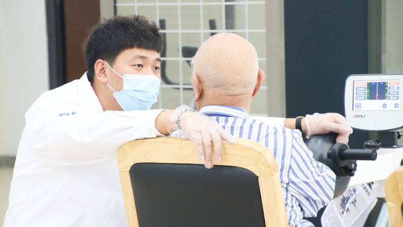 养老护理员题库哪个app好用