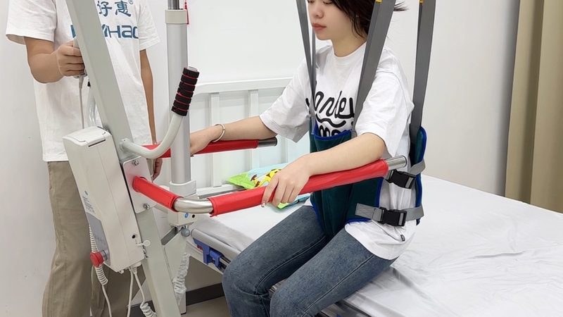 适老化改造，地面材质选择有讲究**